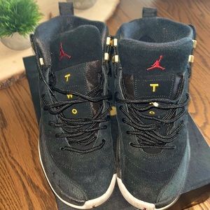 Air Jordan 12 Retro ‘Reverse Taxi’ 130690-017